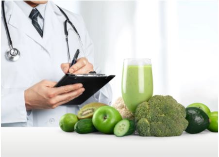 Les atouts santé des jus de légumes et de fruits Découvrez tous les bienfaits pour votre santé que les jus de légumes et de fruits peuvent apporter à votre corps. Références scientifiques à l’appui.